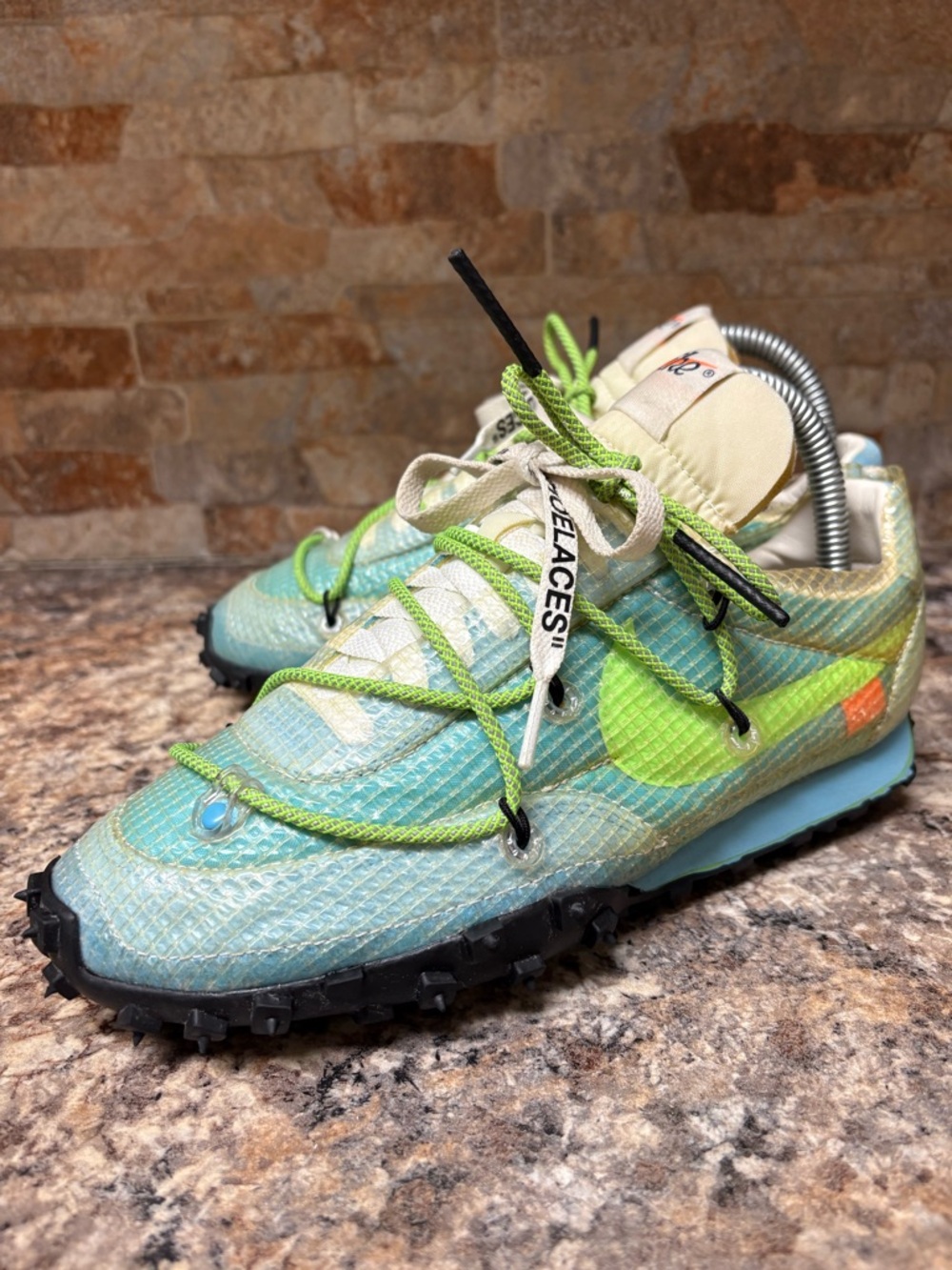 Nike X Off-White Waffle Racer Vivid Sky Size 6